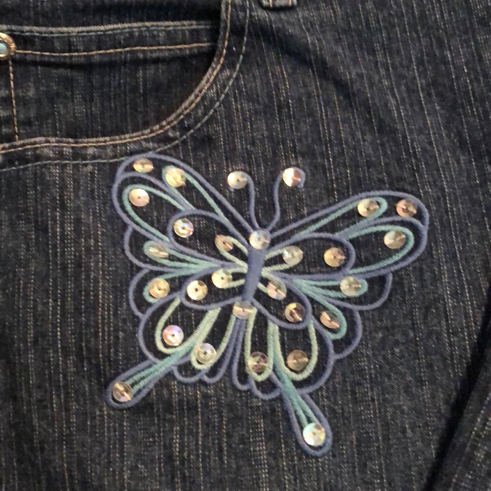 Jeans - Picture 2 of 7